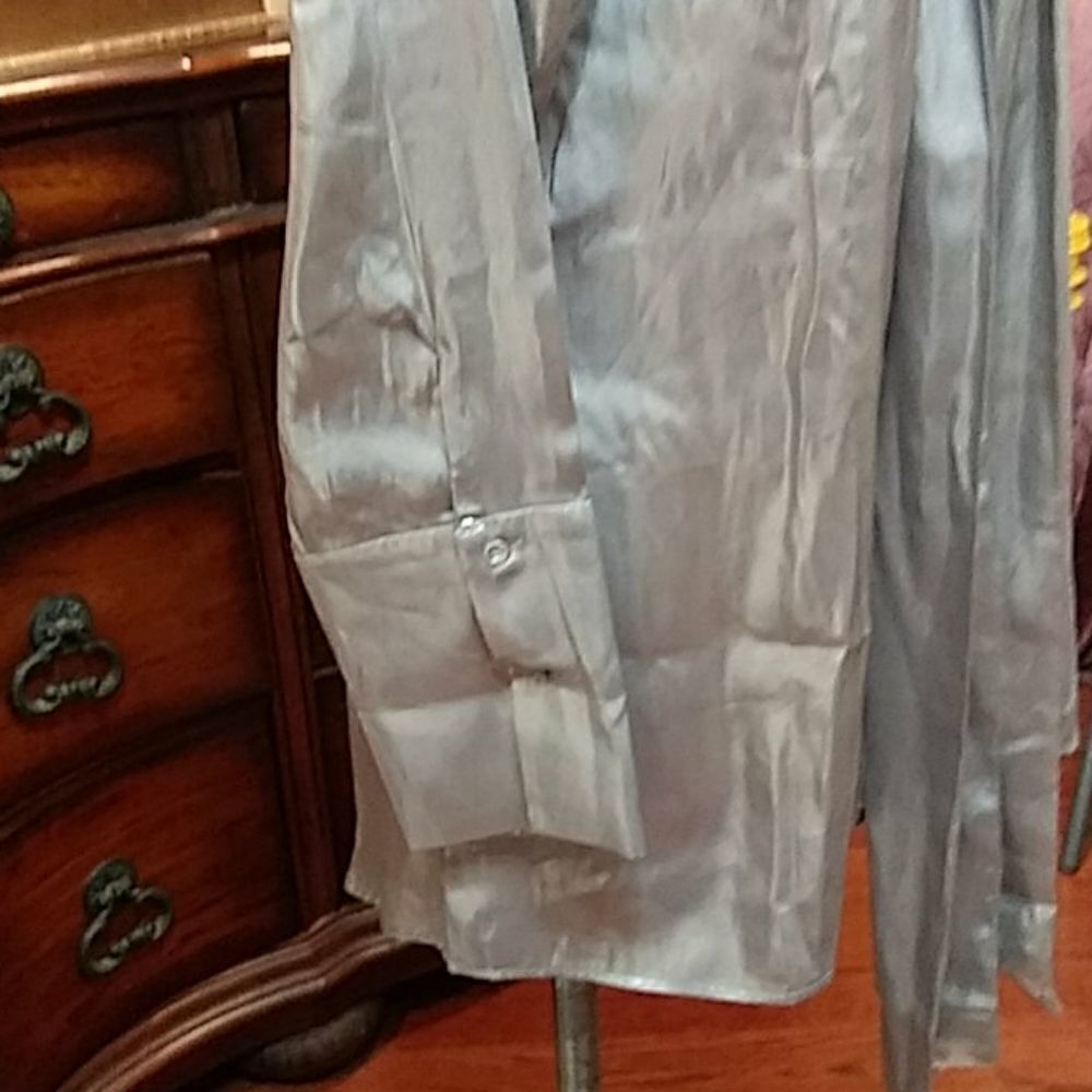 Ashro blouse   - Picture 4 of 8